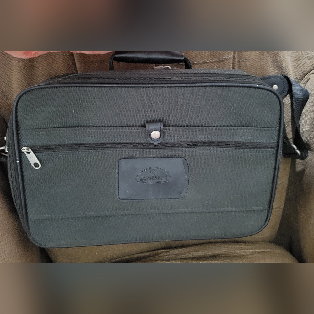 Samsonite Green Laptop Bag for Men